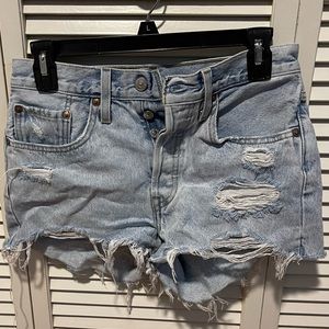 Levi’s shorts